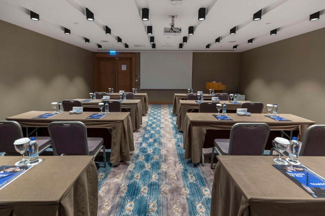 Radisson Blu Hotel Trabzon Eksteriør bilde Meeting room