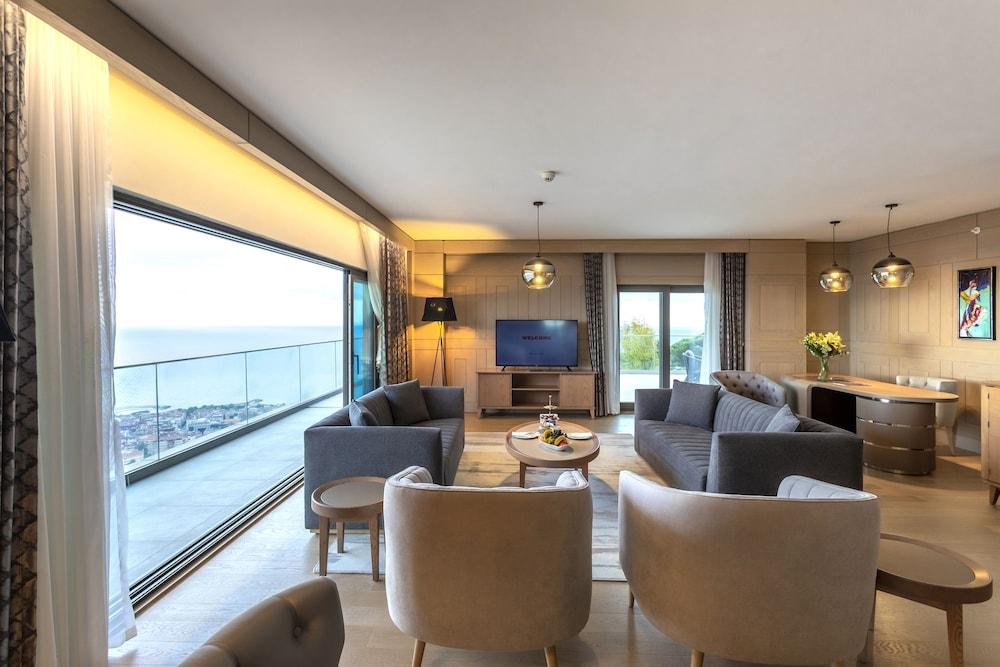 Radisson Blu Hotel Trabzon Eksteriør bilde Suite at the hotel